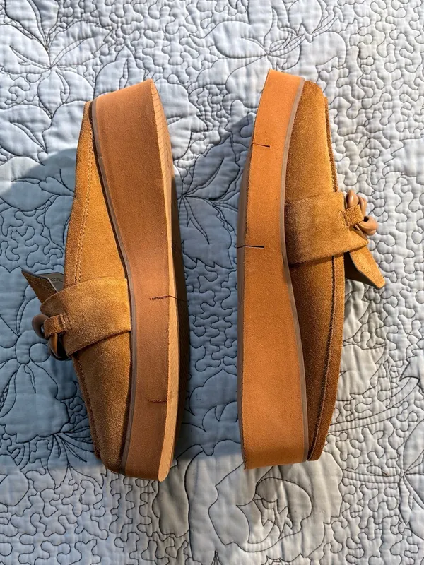 ☀️Naked Feet Elect Camel Suede Chain Platform Loafer Mules Sz 8🧡 - Image 3