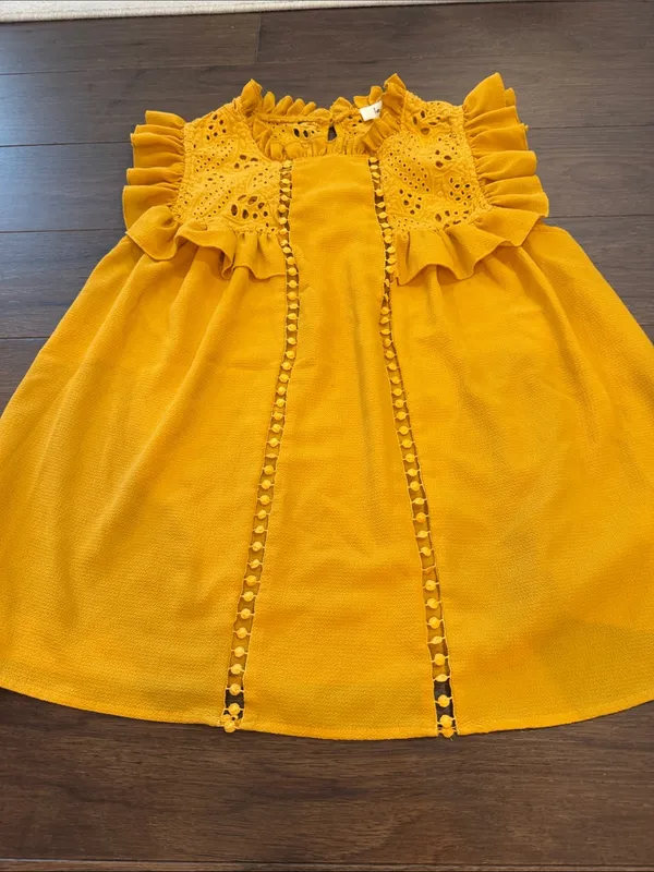 love J Mustard Yellow Eyelet Sleeveless Ruffle Top Size Large - C58-031 - Image 4