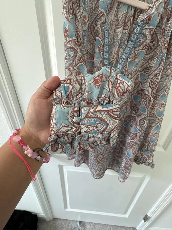 Democracy Paisley Print Split Neck Long Sleeve Tunic Blouse - Image 4