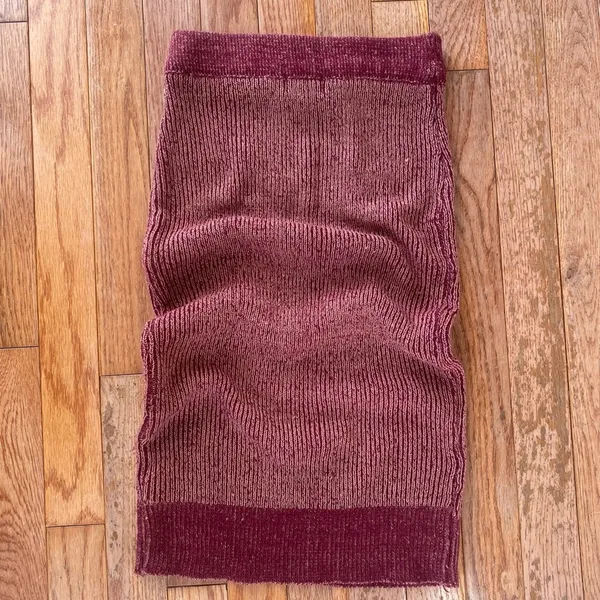 maroon burgundy red two toned knit skirt - Image 6