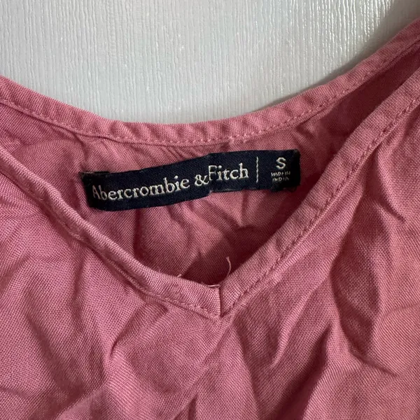 Abercrombie & Fitch Dusty Rose Pink Camisole Size Small - Image 3