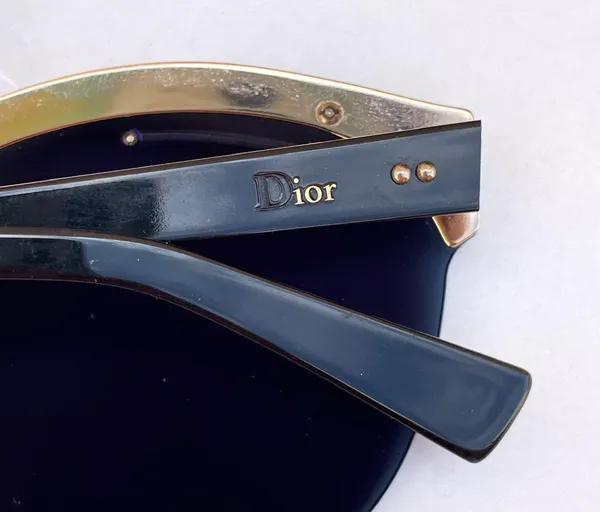 Christian Dior women’s Emprise 63mm limited edition RHLA9 gold/black sunglasses - Image 5