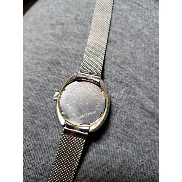 Waltham Swiss Made Stainless Steel Ladies Watch Inca Bloc 17 Wind Up - Working - Image 2