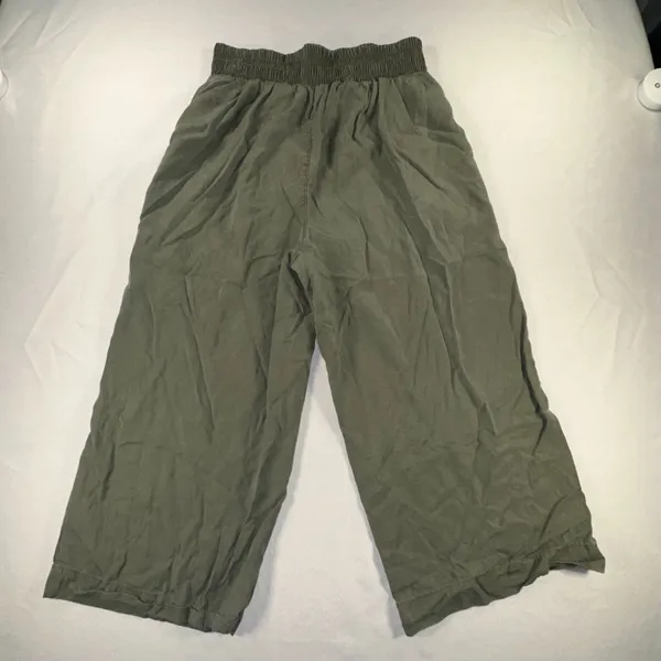 one 5 one - Army Green Gaucho Capri Pants Women's Size Medium Palazzo Cullotes - Image 5