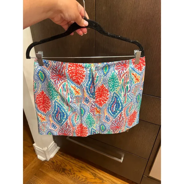 Lilly Pulitzer women's 6 Skort Red Blue Turquoise White Rear Zip Flat‎ Front - Image 3