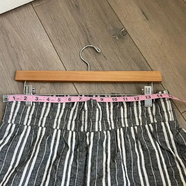 Wild Fable Striped Paperbag shorts size L - Image 8