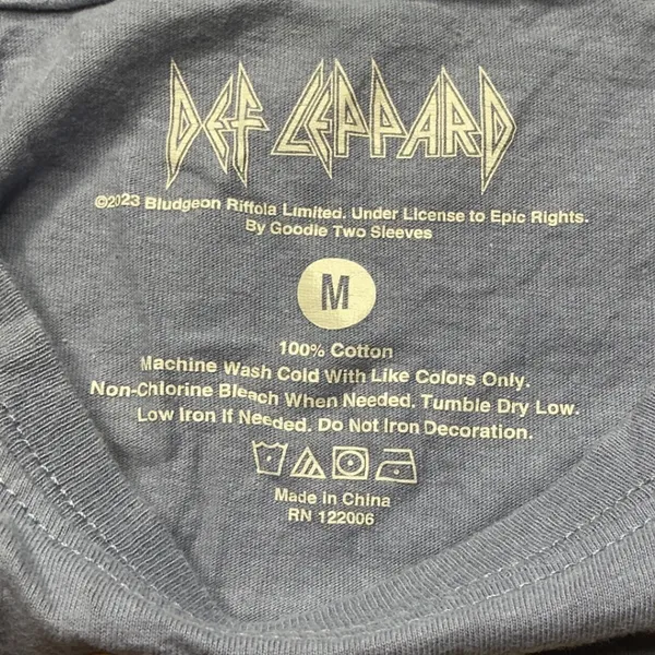 Def Leppard‎ Pyromania 1983 Tour Blue Crop Tank Top Size M Goodie Two Sleeves - Image 7