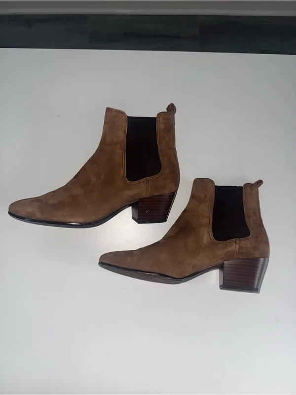 SAM EDELMAN Ashtyn Chelsea Boot size 8 - Image 2