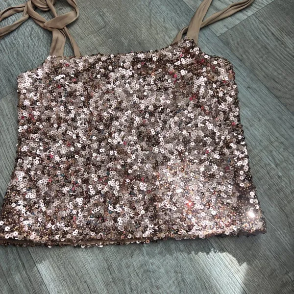 NWT Free People Sequin Crop Top Hey Girl Camisole Rose Gold size XS - Image 3