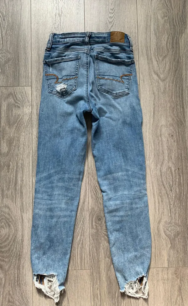 American Eagle Super High Rise Crop Jegging - Image 5
