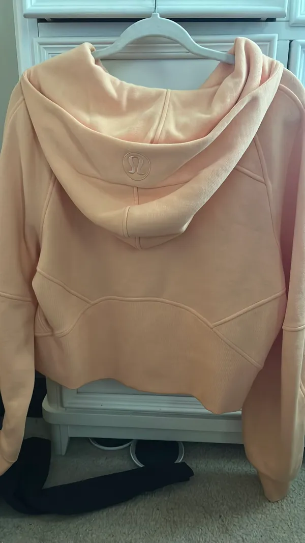 Lululemon Scuba Half-Zip - Image 4