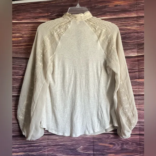 Tiny victorian style, cream color, long sleeve shirt. Size X-Small. - Image 2