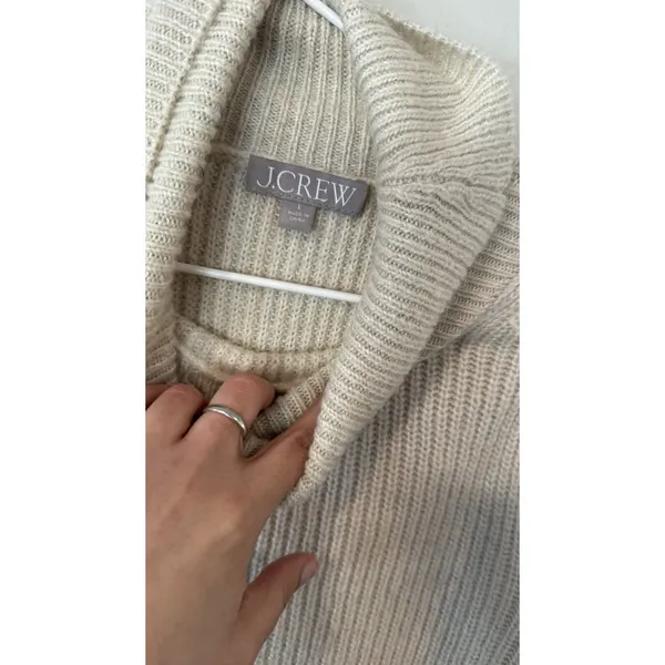 J.Crew Puff-Sleeve Turtleneck Sweater in ivory Size Large - Image 5