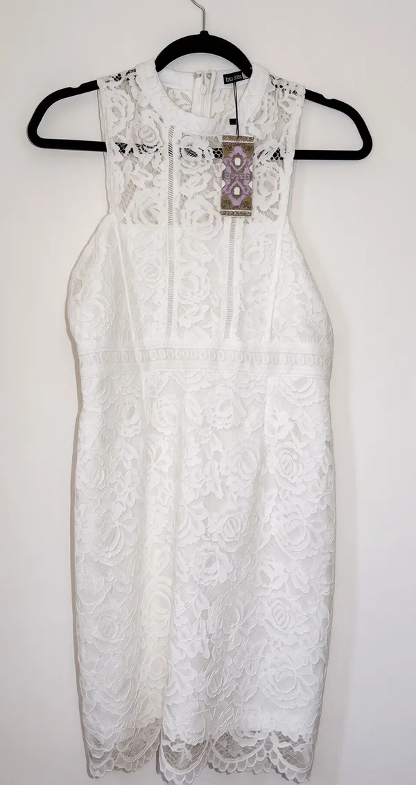Boohoo NWT BOUTIQUE LACE RACER NECK BODYCON DRESS - Image 2