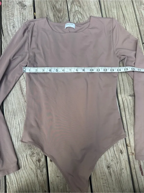 Aritzia Babaton long sleeve Light Mocha bodysuit Size L - Image 3