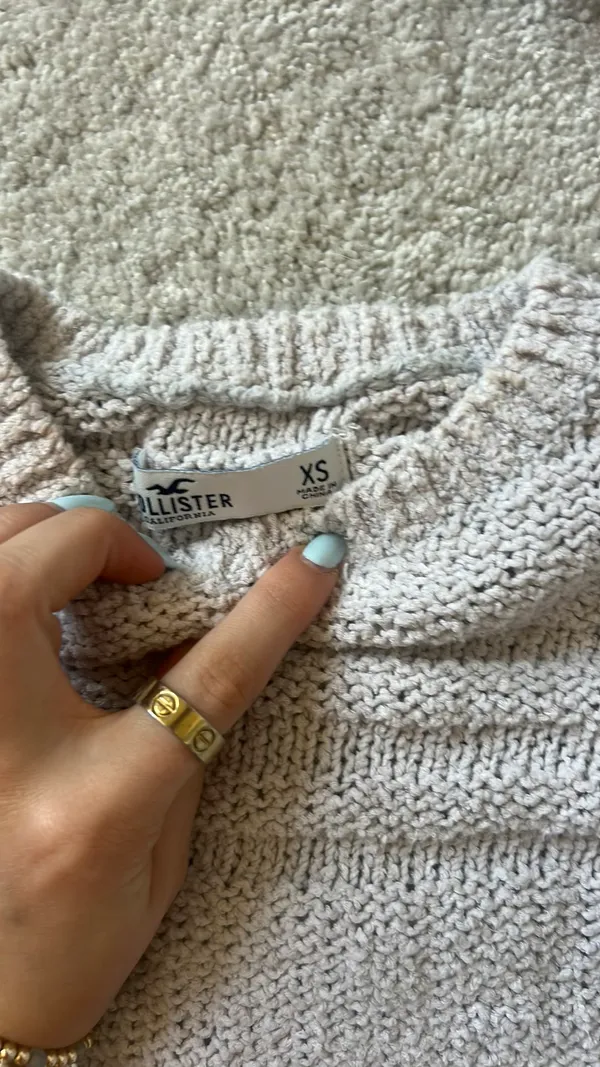 Sweater - Image 2