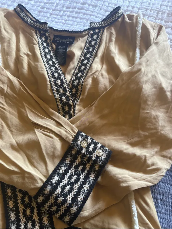 Wrangler Retro tan boho long sleeve mini dress size M - Image 3