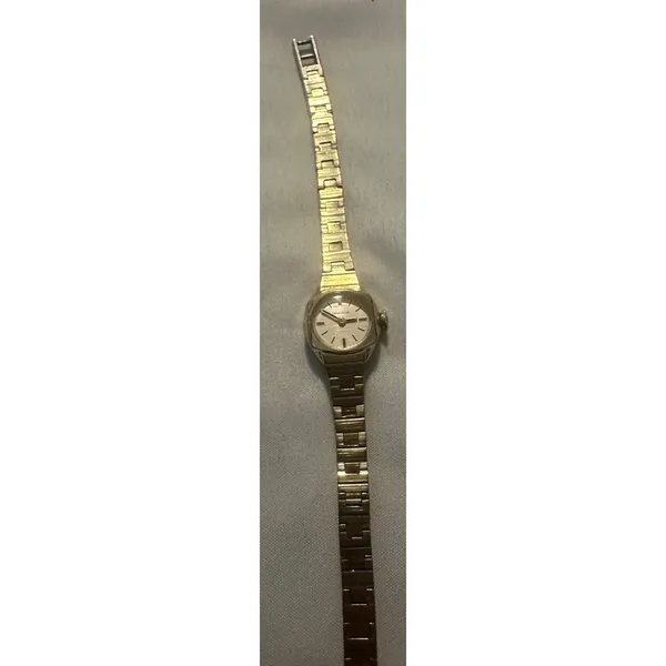 Vintage Caravelle by‎ Bulova Gold Tone Women's Manual Wind Up Watch Swiss Made - Image 5