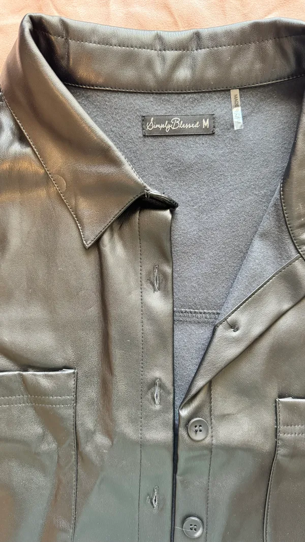 Vintage Cropped Oversized Leather Jacket Size M - Image 3