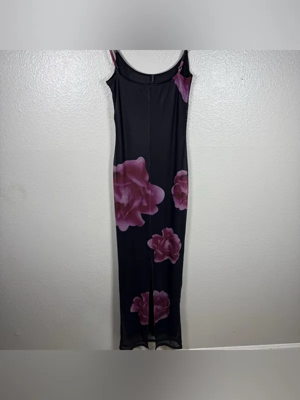White Fox ThingsI should have said maxi dress in midnight Peony SZ:S - Image 6