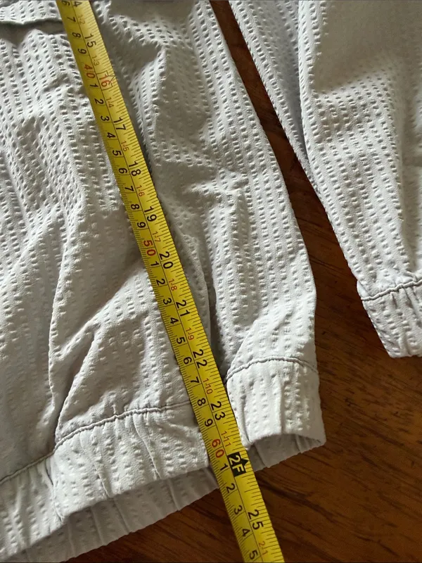 Lululemon Pack Light Pullover - Image 3
