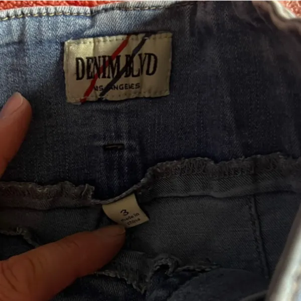 Jrs Denim Blvd 3 Los Angeles cut off high waist pinup shorts - Image 3