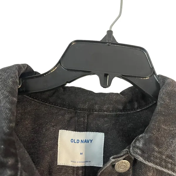 Old Navy Women's Size Medium Black Denim Button Up‎ Trucker Jacket - Image 4
