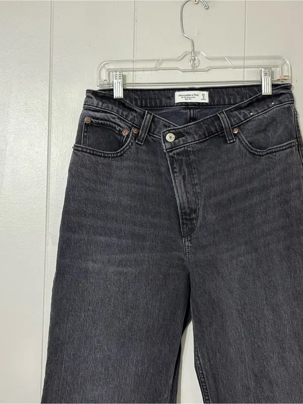 Abercrombie & Fitch 90s Relaxed Criss Cross Jeans Black Size 29 8 High Rise - Image 4