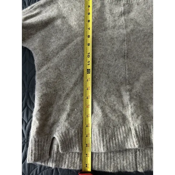 New Scotland 100% Cashmere Sweater Women’s Size M Beige Pullover Knit - Image 6