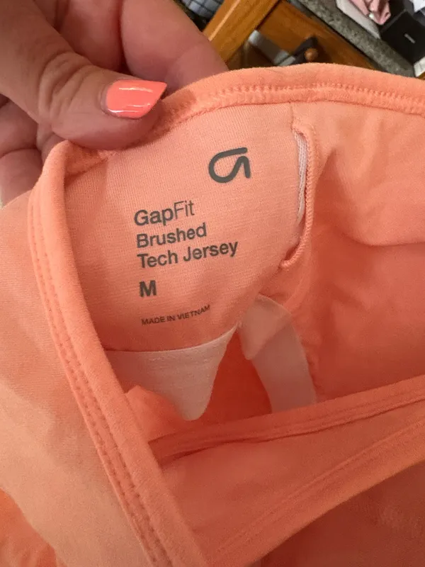 GAP Light Coral Tank Top - Image 2