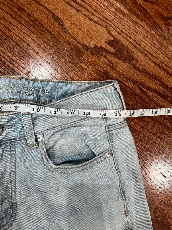American Eagle boy crop jeans  - Image 4