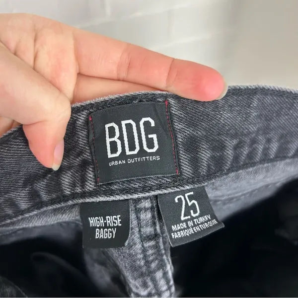 BDG High Rise Baggy Distressed Jeans Size 25 - Image 2