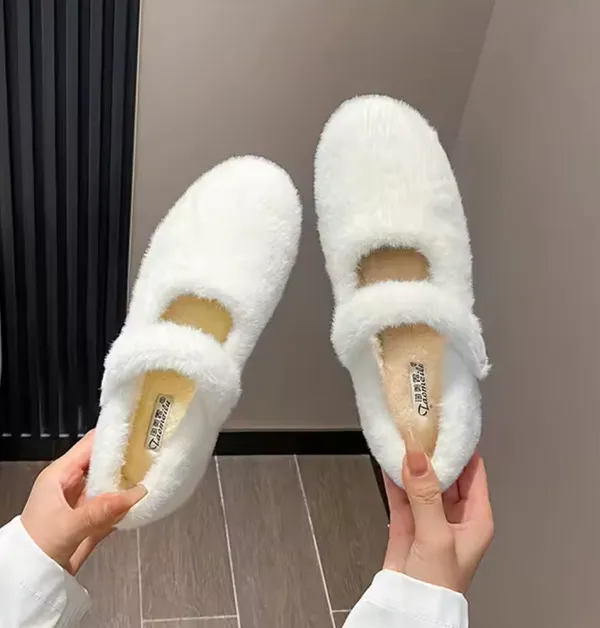 Women’s Faux Fur Mary Jane Slippers – White – Size 6 – Never Worn - Image 8