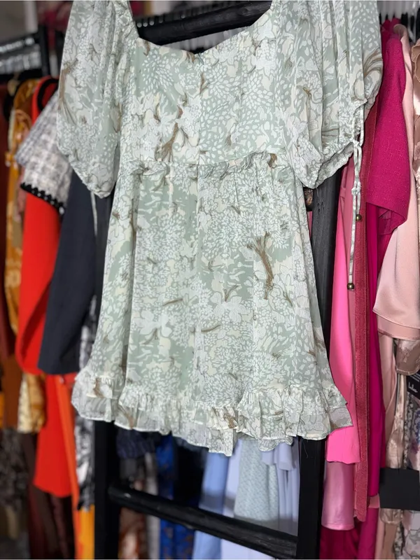Selfie Leslie Kirra Sage Botanic Print Puff Sleeve Ruched Mini Dress XS New NWT - Image 15