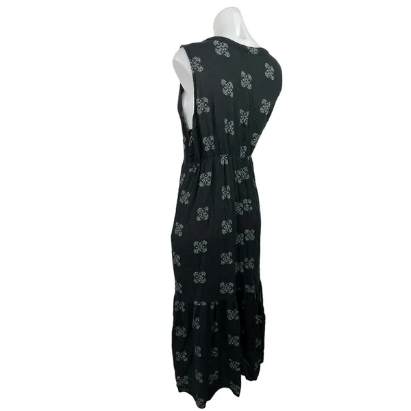 Universal Threads Tiered Floral Black Sleeveless V Neck A-Line Maxi Dress Size 1X - Image 5