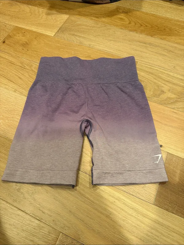 Gymshark Purple Ombre High-Waist Bike Shorts small - Image 2