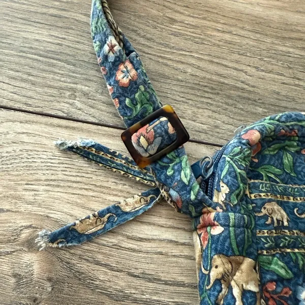 Vera Bradley Animal Kingdown Crossbody Purse Bag Quilted 90s Vintage Blue - Image 2