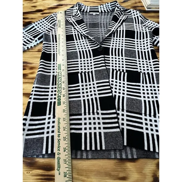 Sioni Anthropologie Size XS Long Sleeve Button Front Cardigan 2 Pockets‎ Classic - Image 4