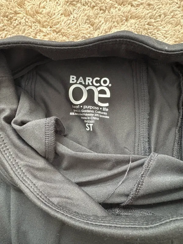 Barco One Black Scrub Set - Image 8