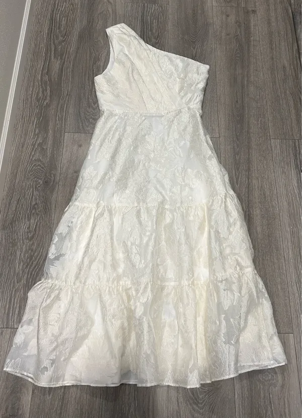 New Showpo Nadette Midi Dress One Shoulder Pleated Tiered Dress Medium MSRP $139 - Image 10