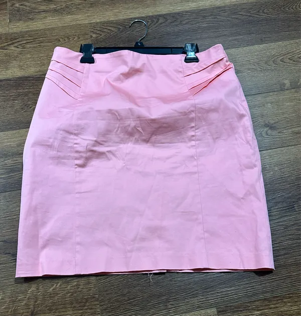 New York & Company Pink Blazer & Skirt set. Is a size 12. - Image 2