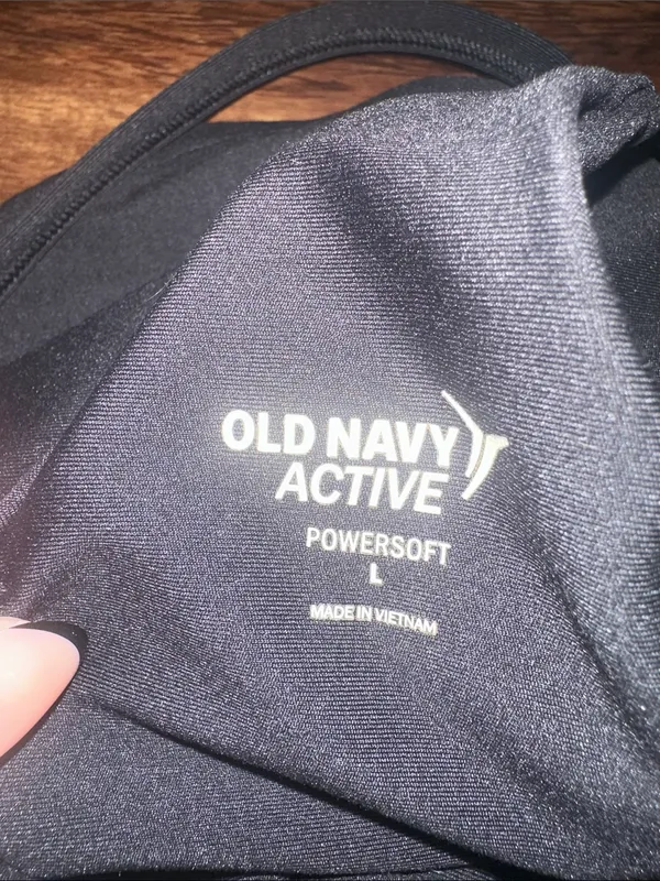 Old Navy Black Light Support PowerSoft Longline Sports Bra in Size Large - Image 6