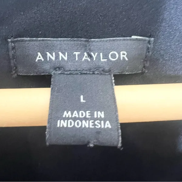 Ann Taylor Black Boatneck Dolman Sleeve Smocked Waist Tie Back Top Size Large - Image 11