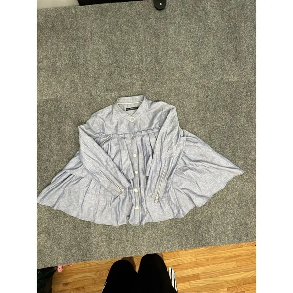 Zara Basic Chambray Ruffle Button Front Blouse Women’s XS Blue Long Sleeve EUC - Image 9