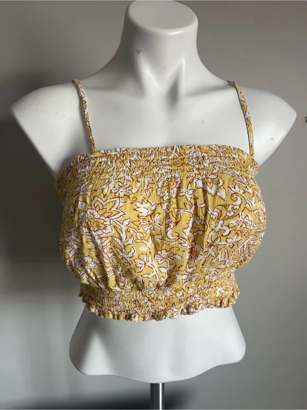 BILLABONG | Yellow Floral Smocked Crop Top Sz M - Image 2