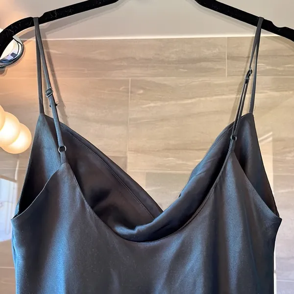 Dark green satin Zara midi dress - Image 3