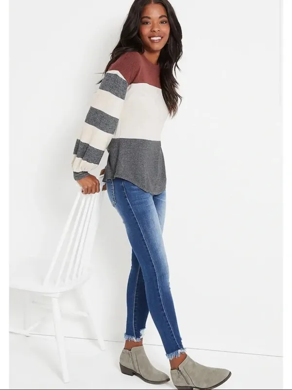 Maurices White Maroon Gray Colorblock Long Sleeve Cozy Tee Shirt - Image 6