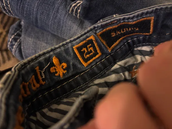 Rock Revival Skinny Jeans - Image 4