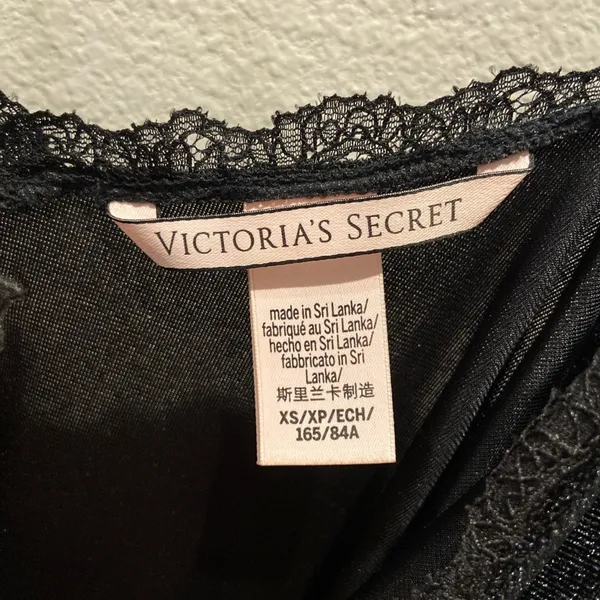 Victoria’s Secret slip - Image 3