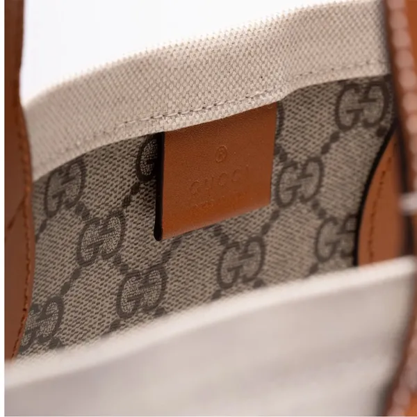 GUCCI logo printed large canvas shopper tote shoulder bag - Image 2